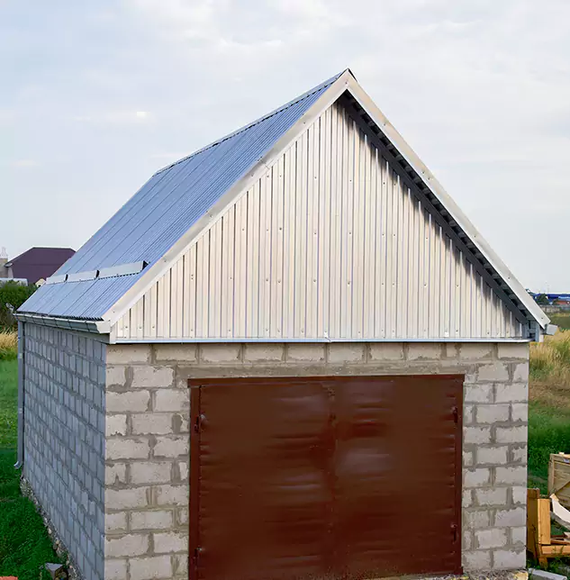 Trusted Garage Roof Repair Company: Keeping Huntley, IL Properties Sealed and Secure