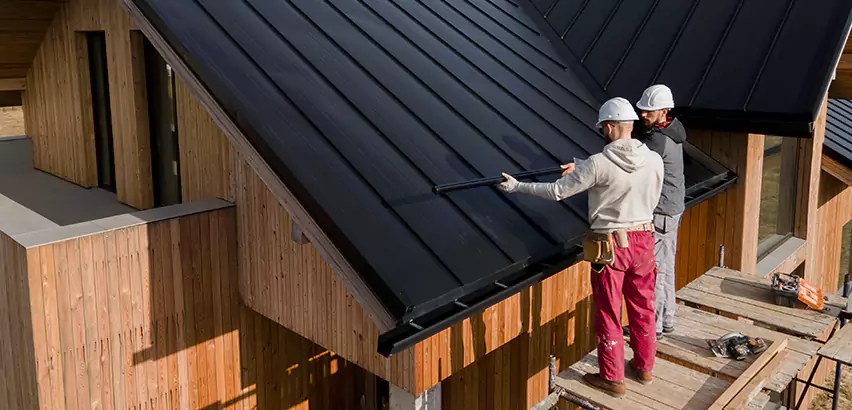 Professional Barn Roof Repair Services in Huntley, IL