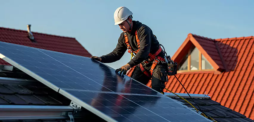 Solar Panels on Steel Roof Installation in Huntley